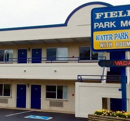 Fields Park Motel วิสคอนซินเดลส์ ภายนอก รูปภาพ